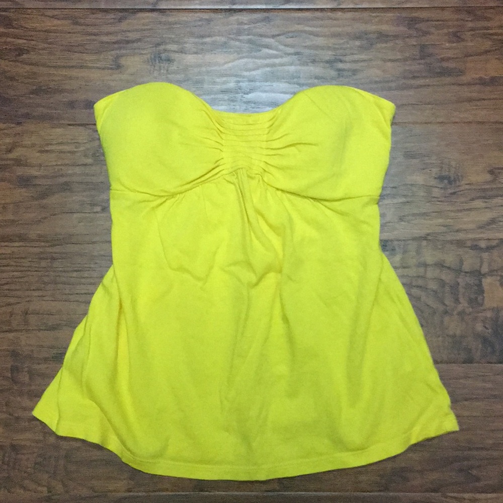 Yellow strapless top